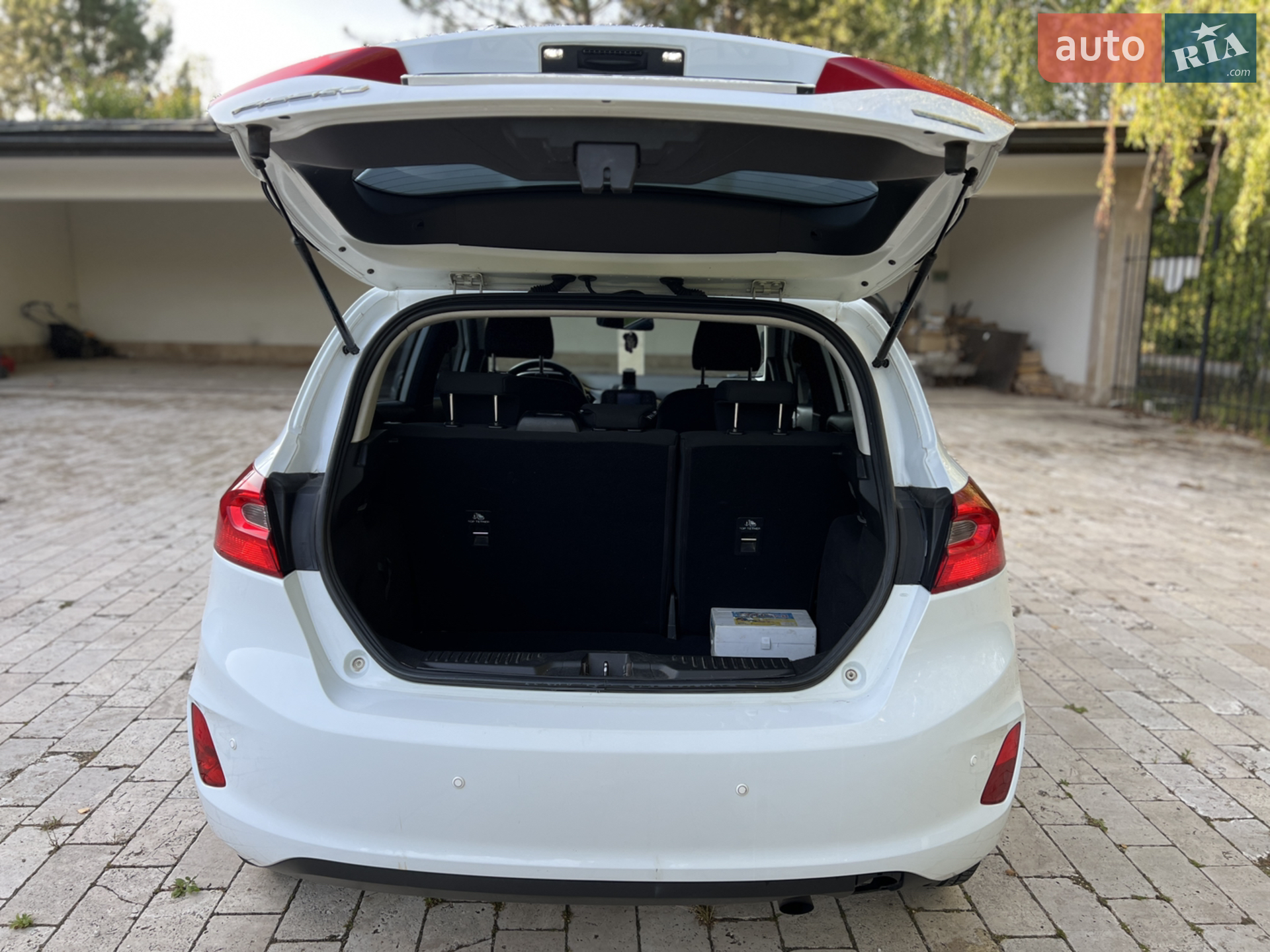 2017 Ford Fiesta - мініатюра 9