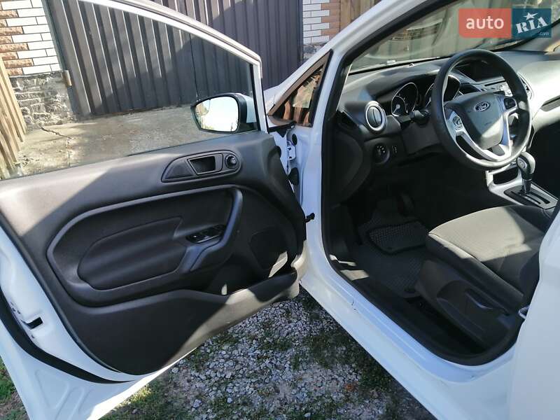 Седан Ford Fiesta 2018 в Житомирі