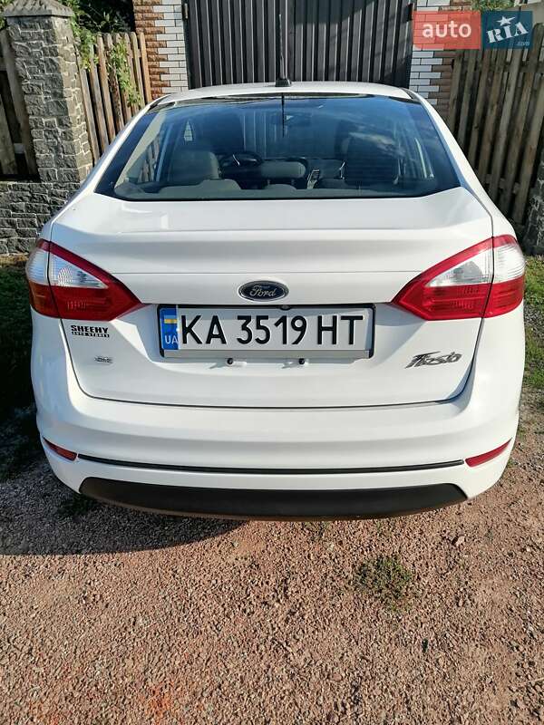 Седан Ford Fiesta 2018 в Житомирі
