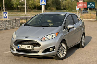 Седан Ford Fiesta 2015 в Запорожье