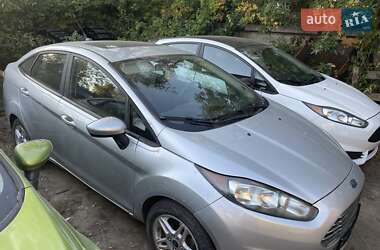 Хэтчбек Ford Fiesta 2019 в 