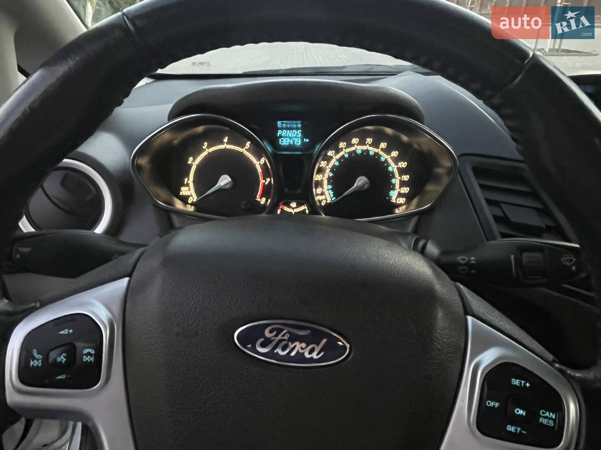 2013 Ford Fiesta - мініатюра 8