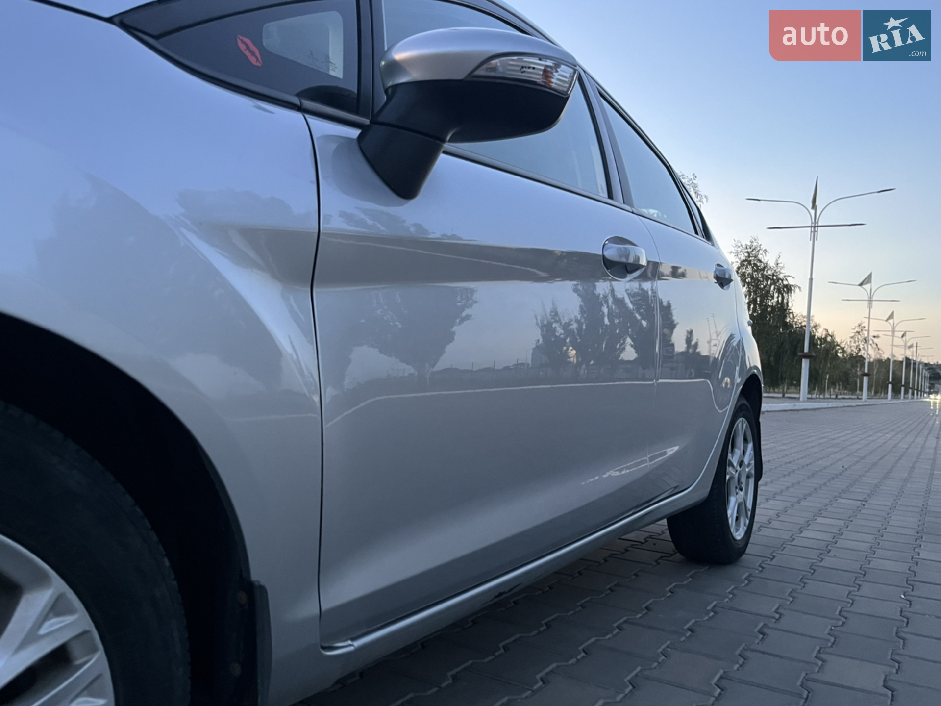 2013 Ford Fiesta - мініатюра 32