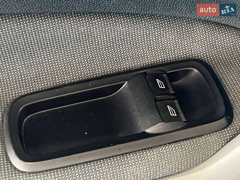 Хэтчбек Ford Fiesta 2012 в Одессе