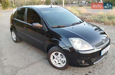 Хэтчбек Ford Fiesta 2008 в 