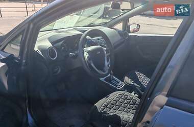 Хетчбек Ford Fiesta 2018 в 