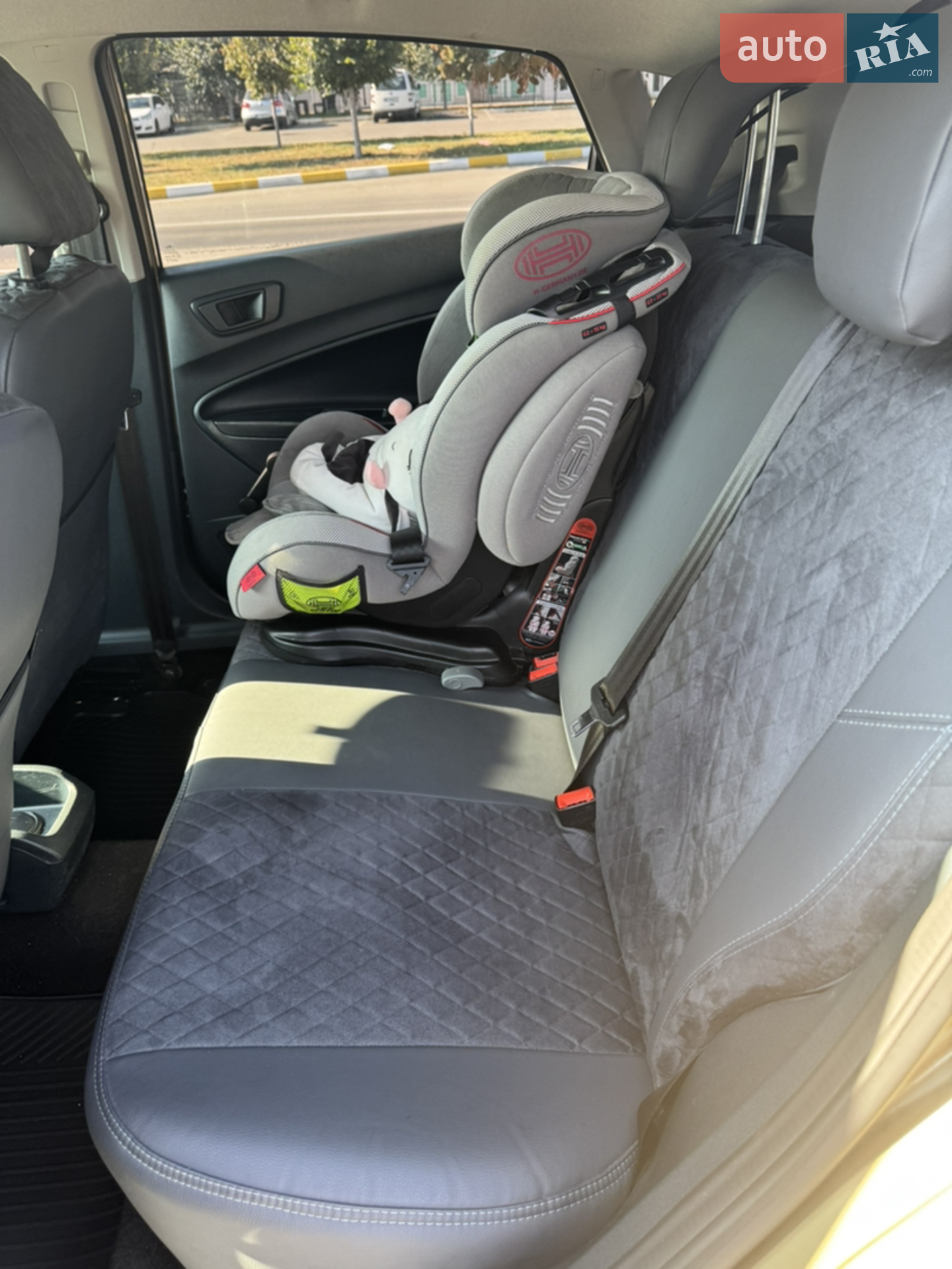 2012 Ford Fiesta - мініатюра 15