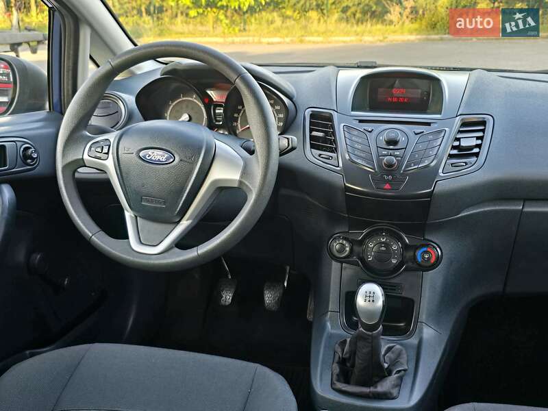 Хэтчбек Ford Fiesta 2012 в Хмельницком фото 24 Хэтчбек Ford Fiesta 2012 в Хмельницком