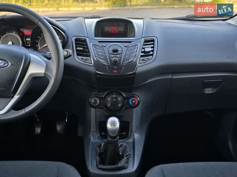 Хэтчбек Ford Fiesta 2012 в Хмельницком фото 26 Хэтчбек Ford Fiesta 2012 в Хмельницком