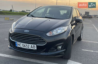 Хэтчбек Ford Fiesta 2014 в 