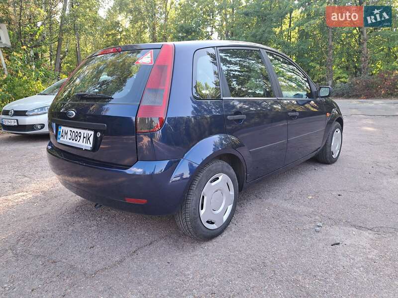 Хэтчбек Ford Fiesta 2005 в Бердичеве