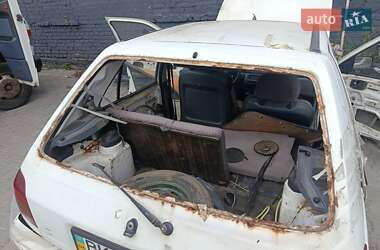 Хэтчбек Ford Fiesta 1989 в Ровно