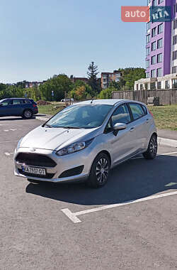 Хэтчбек Ford Fiesta 2016 в Умани