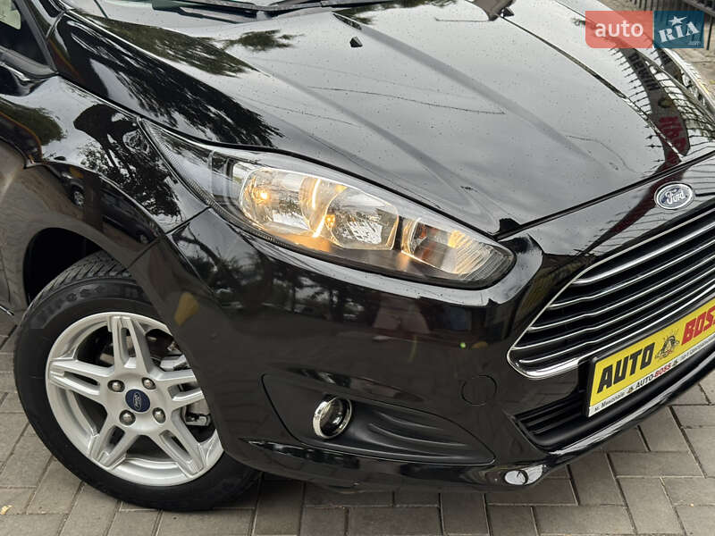 Седан Ford Fiesta 2018 в Николаеве
