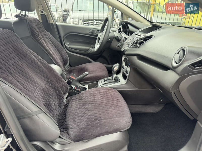 Седан Ford Fiesta 2018 в Николаеве