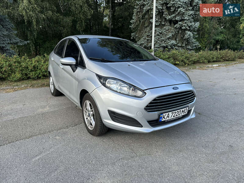 Седан Ford Fiesta 2018 в Броварах