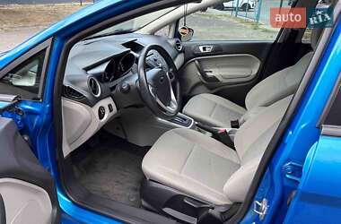 Хэтчбек Ford Fiesta 2014 в 