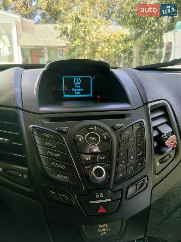 Хэтчбек Ford Fiesta 2016 в Хмельницком фото 6 Хэтчбек Ford Fiesta 2016 в Хмельницком