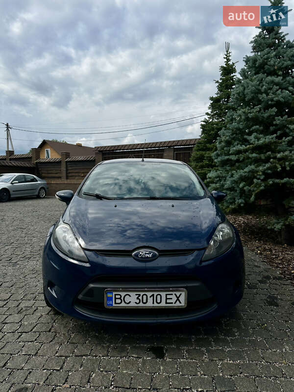 Хетчбек Ford Fiesta 2011 в Полтаві