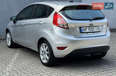 Хэтчбек Ford Fiesta 2017 в 