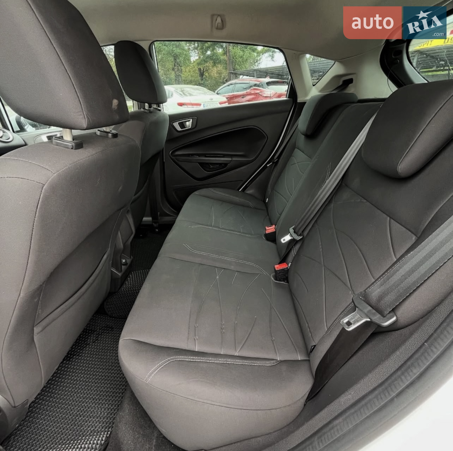2013 Ford Fiesta - мініатюра 3