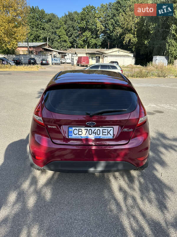 Хэтчбек Ford Fiesta 2010 в Чернигове фото 6 Хэтчбек Ford Fiesta 2010 в Чернигове