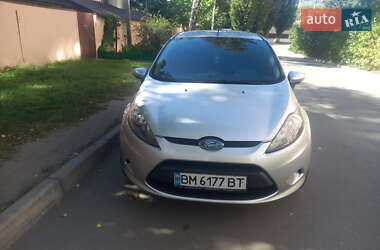 Хетчбек Ford Fiesta 2008 в Глухові
