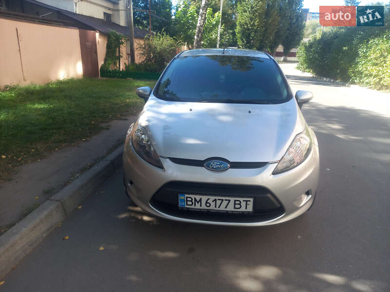 Хэтчбек Ford Fiesta 2008 в Глухове фото Хэтчбек Ford Fiesta 2008 в Глухове