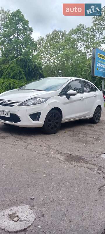 Ford Fiesta 2011