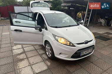 Хетчбек Ford Fiesta 2009 в 