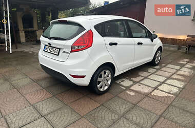 Хетчбек Ford Fiesta 2009 в 