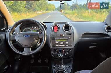 Хэтчбек Ford Fiesta 2008 в 