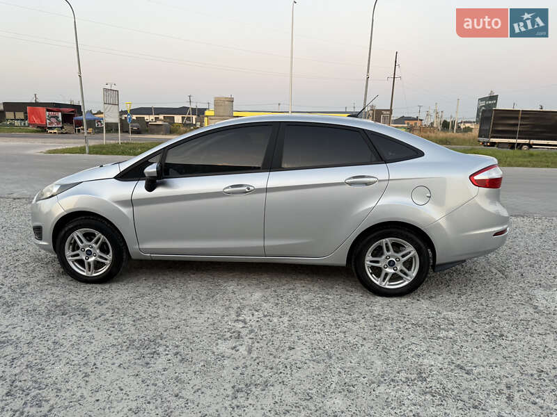 Седан Ford Fiesta 2019 в Львові