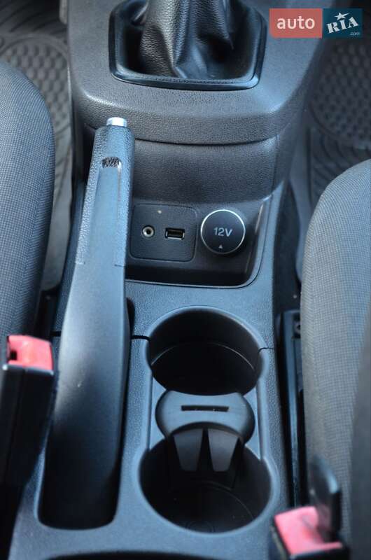 Хэтчбек Ford Fiesta 2013 в Павлограде фото 24 Хэтчбек Ford Fiesta 2013 в Павлограде