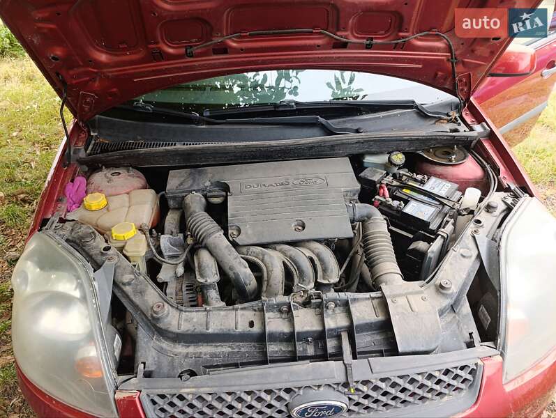 Хэтчбек Ford Fiesta 2007 в Жмеринке фото 2 Хэтчбек Ford Fiesta 2007 в Жмеринке