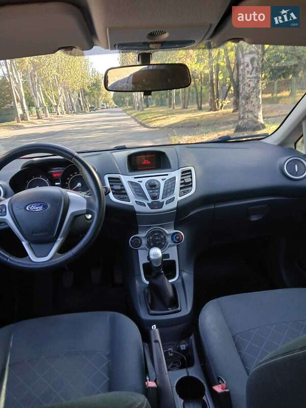 Хетчбек Ford Fiesta 2011 в Запоріжжі