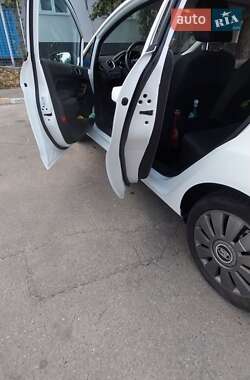 Хэтчбек Ford Fiesta 2013 в 