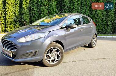 Хетчбек Ford Fiesta 2013 в 