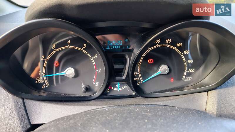 Хэтчбек Ford Fiesta 2013 в Киеве фото 13 Хэтчбек Ford Fiesta 2013 в Киеве
