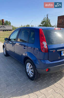 Хетчбек Ford Fiesta 2008 в  фото 5 Хетчбек Ford Fiesta 2008 в