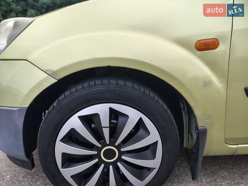 Хэтчбек Ford Fiesta 2007 в Львове