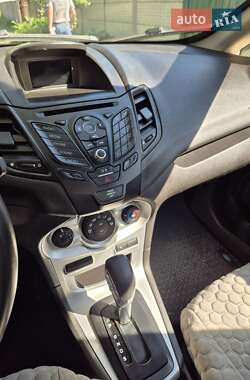 Седан Ford Fiesta 2018 в 