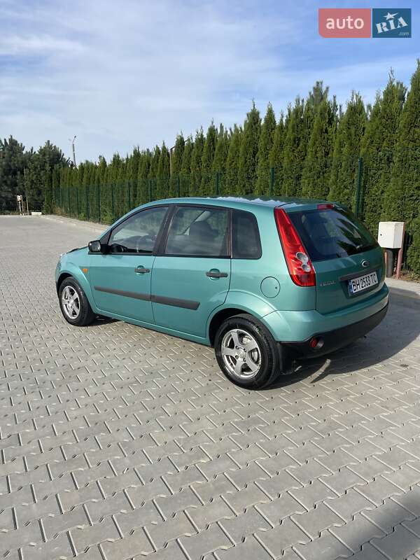 Хэтчбек Ford Fiesta 2006 в Одессе фото 3 Хэтчбек Ford Fiesta 2006 в Одессе