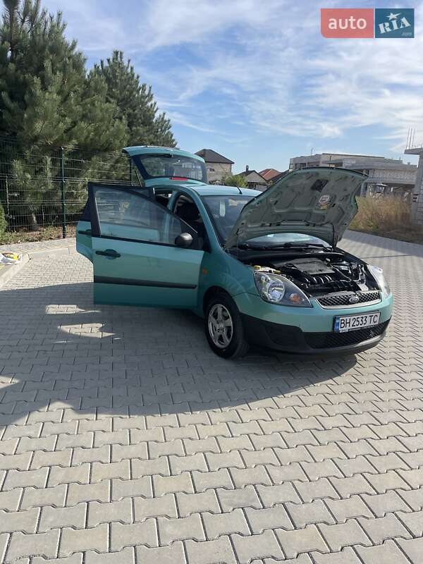 Хэтчбек Ford Fiesta 2006 в Одессе фото 23 Хэтчбек Ford Fiesta 2006 в Одессе