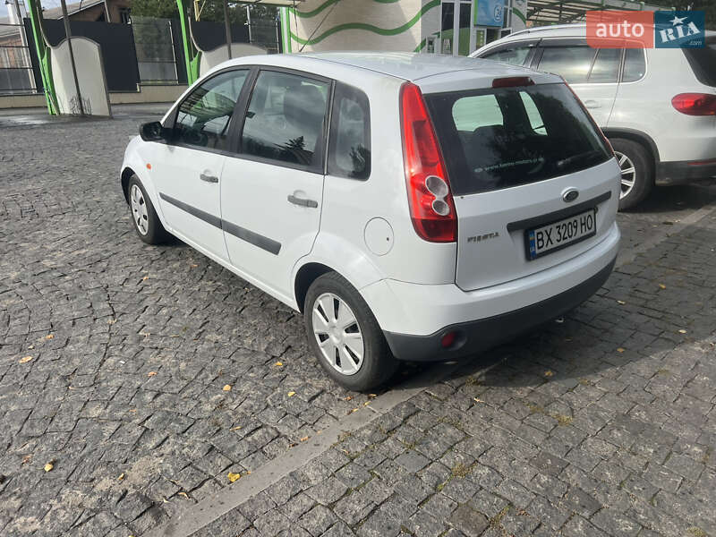 Хетчбек Ford Fiesta 2006 в Хмельницькому
