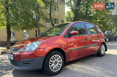 Хэтчбек Ford Fiesta 2006 в Киеве