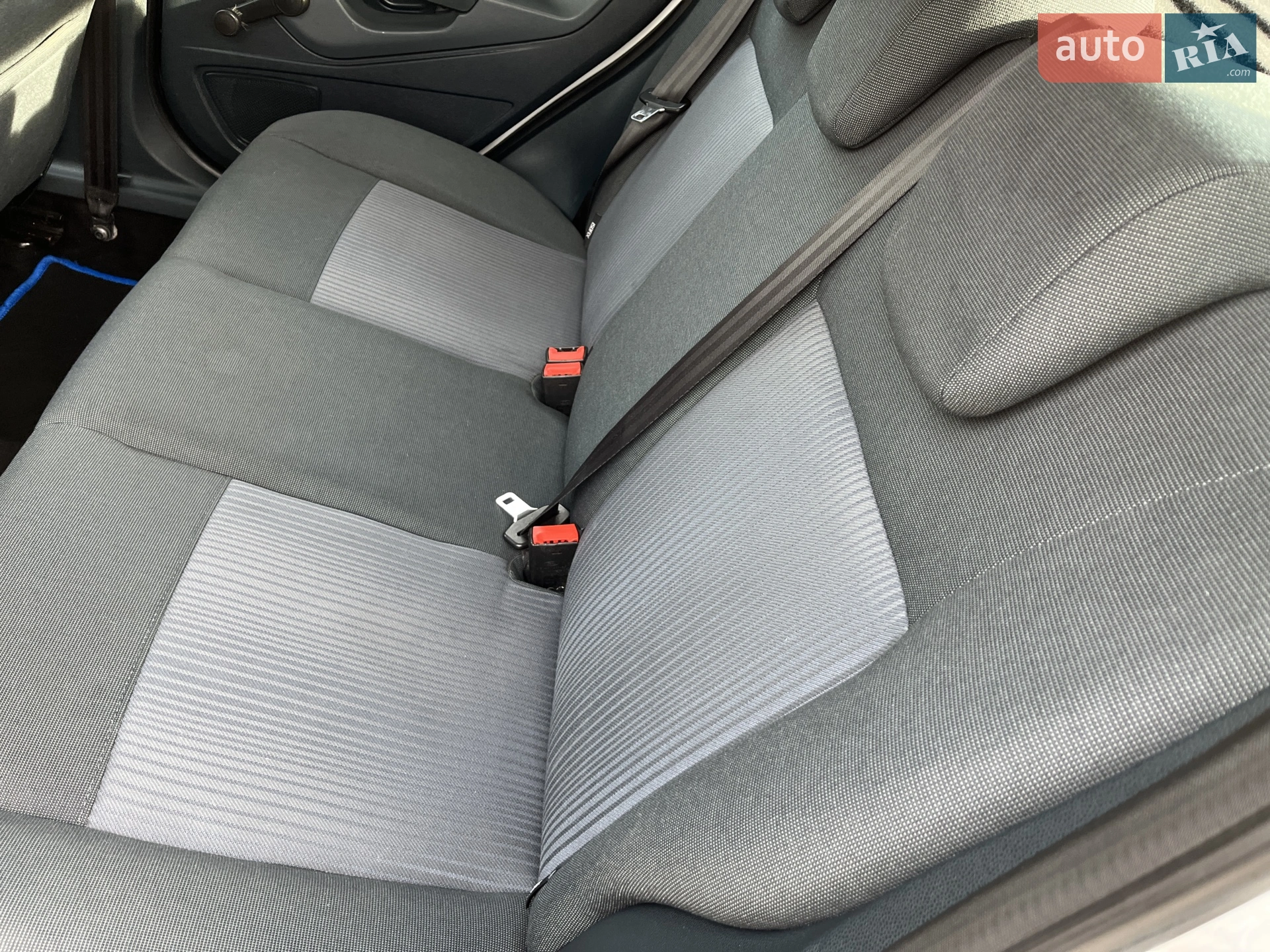 2011 Ford Fiesta - мініатюра 30