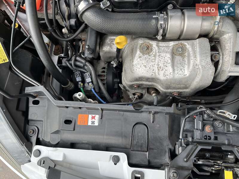 Хэтчбек Ford Fiesta 2011 в Пустомытах