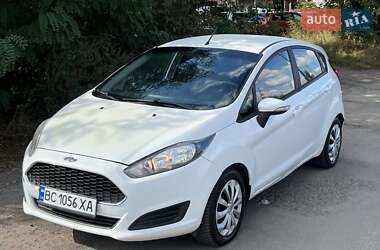 Хэтчбек Ford Fiesta 2016 в 