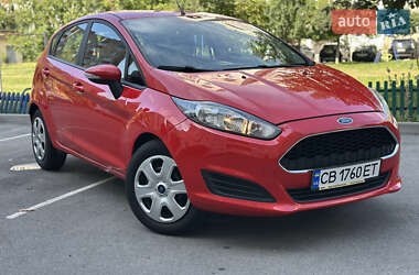 Хэтчбек Ford Fiesta 2016 в 